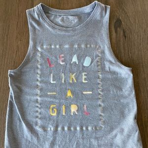 Girls under armor athletic tank. Great condition!